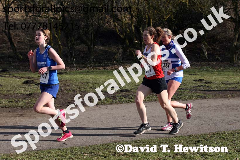 Senior women and vets women and men, 2018 Royal Signals NECAA Road Relays, Hetton. Photo: David T. Hewitson/Sports for All Pics